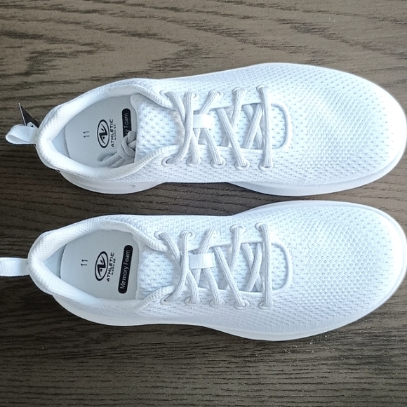 Athletics Works Women's Life Style Jogger Sneakers   Size 11   White    NWT - Picture 7 of 11